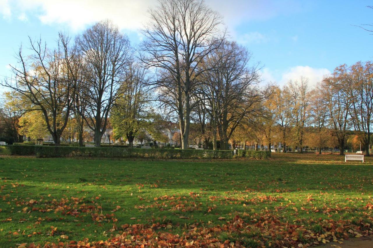 Апартаменты Auszeit Am Lindenpark Кюлунгсборн Экстерьер фото